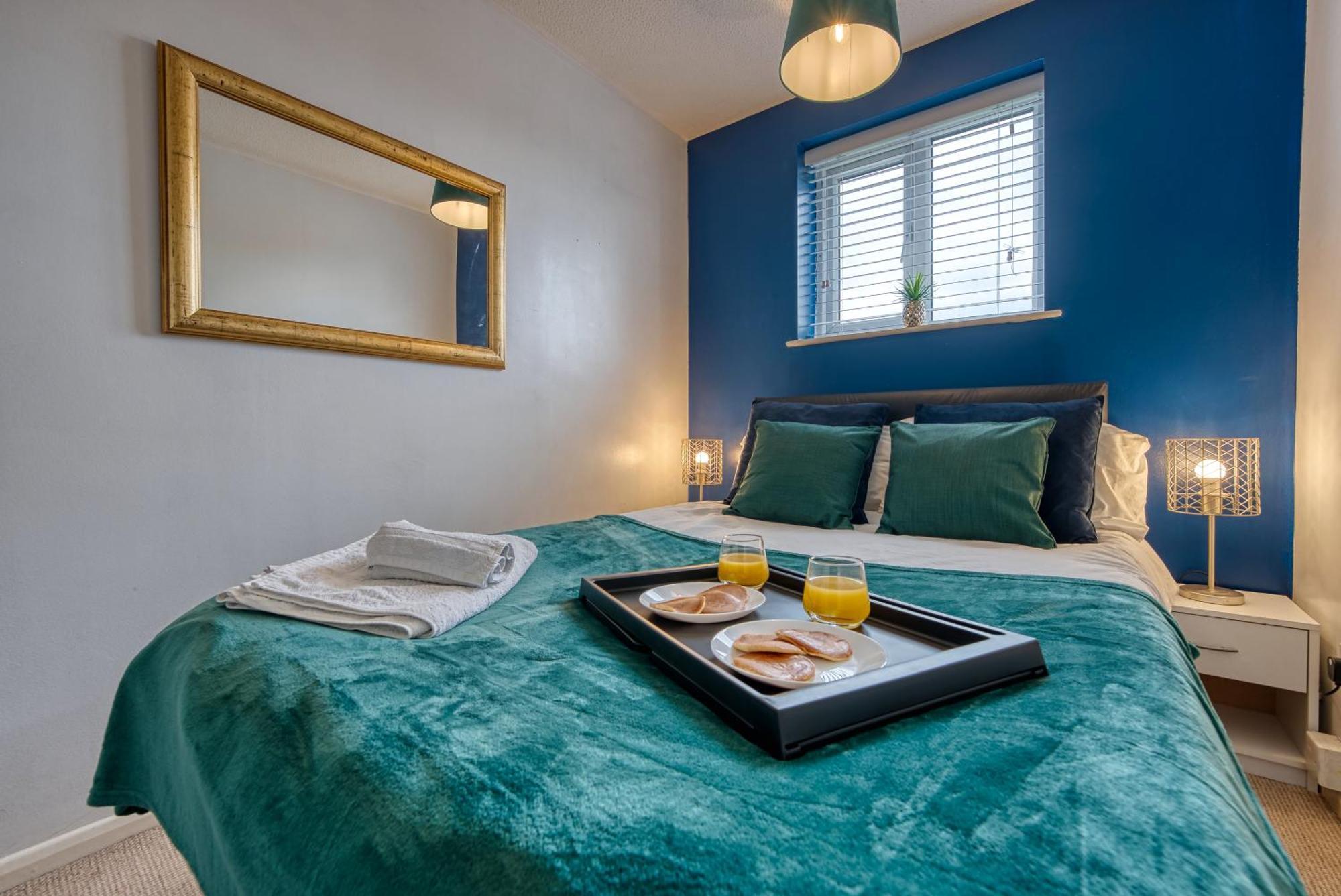 Capri 13 Sa - 3 Bed House, Close To Loughborough University & M1 Motorway, Free Wifi, Big Garden, Ample Parking- Ask For Contractor Rates! Экстерьер фото